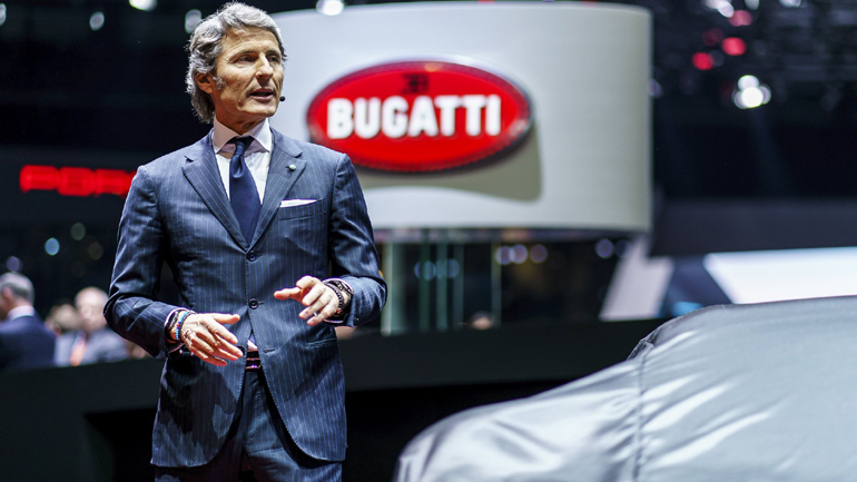 Η Bugatti ετοιμάζει το απόλυτο SUV